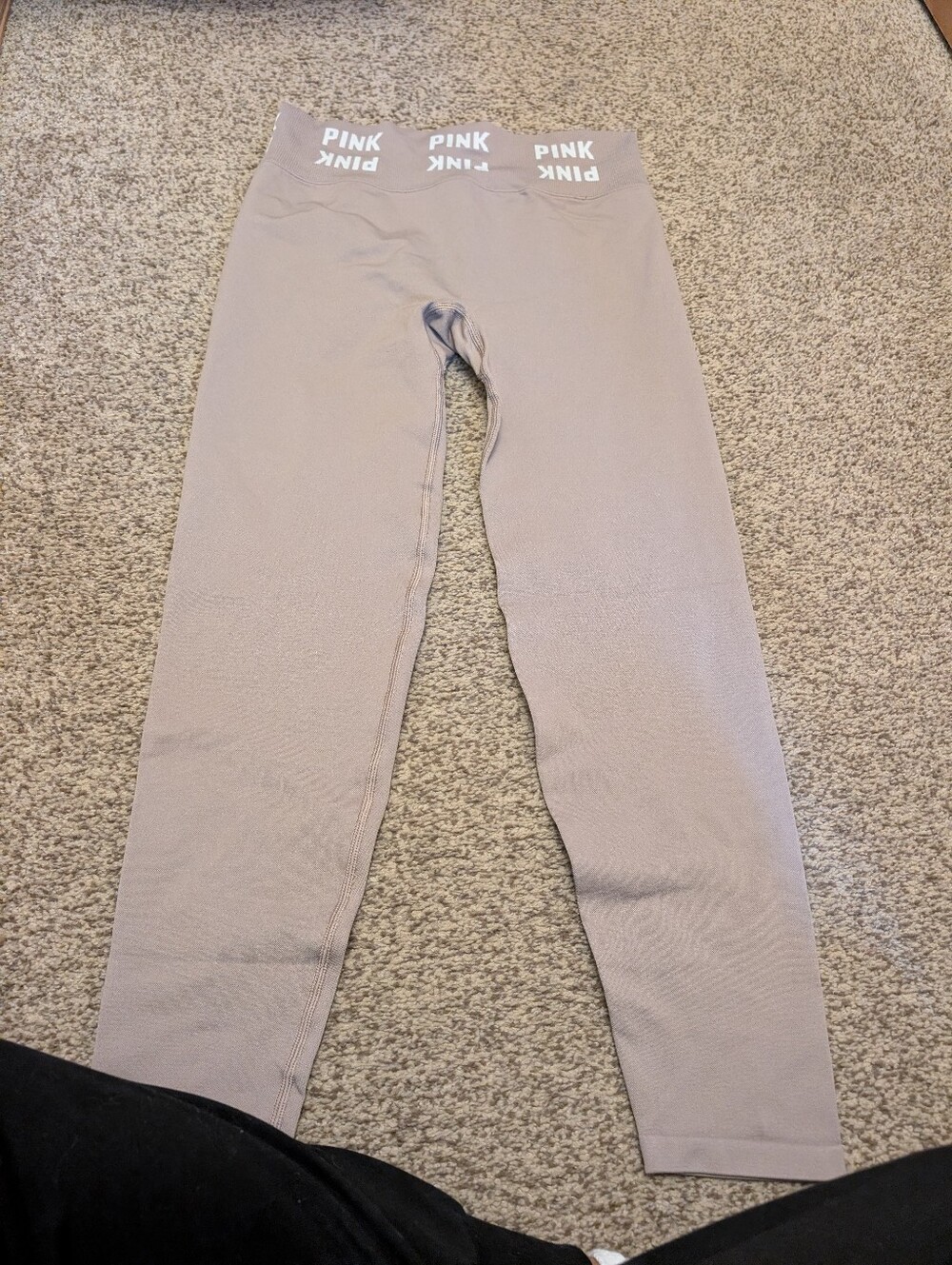 PINK Victoria's Secret Seamless Kids Leggings in Taupe Beige